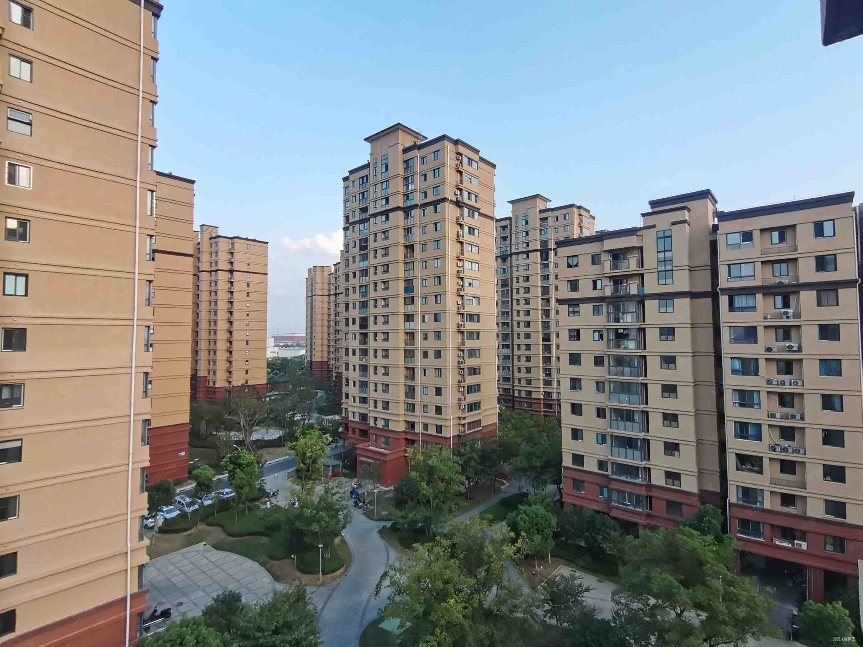 小區(qū)里的節(jié)能小管家