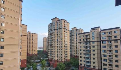 小區(qū)里的節(jié)能小管家